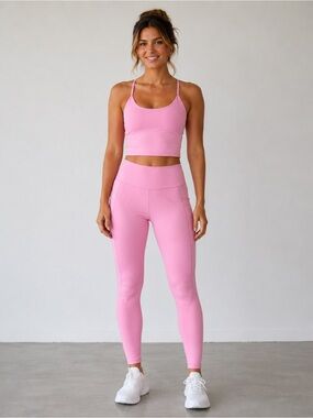 ZYIA Prism Pink Light n Tight set NWT Size M